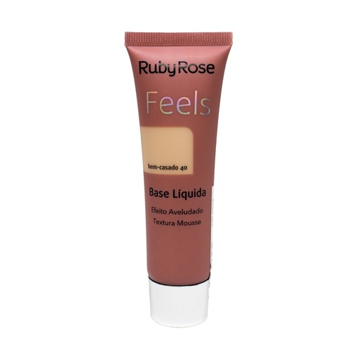 Natural Look Liquid Foundation | RubyRose